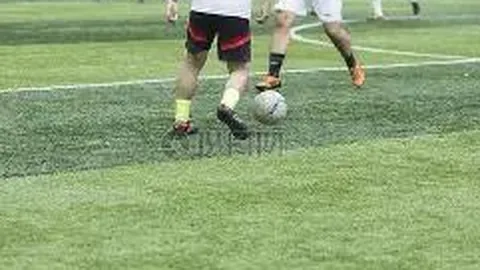 足球中的志愿力量